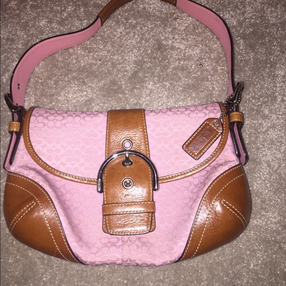 Coach Handbag (light pink)
